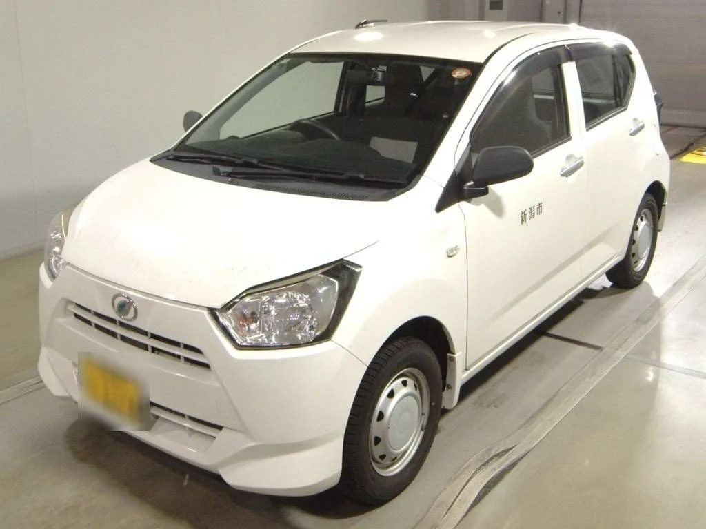 Daihatsu Mira e:S LA360S 2018